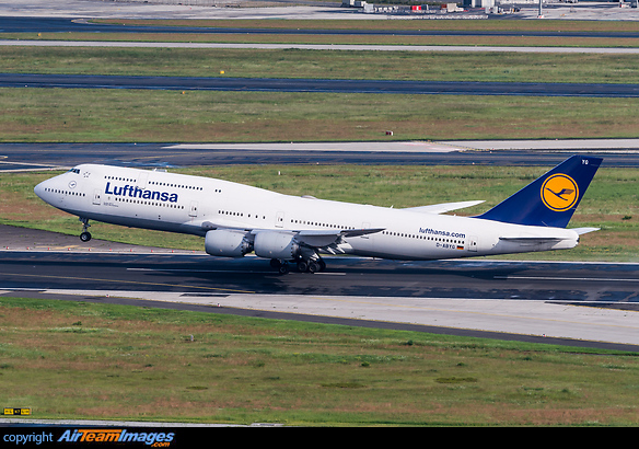 Boeing 747-830 Boeing 747-830