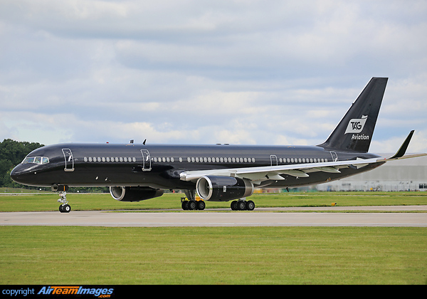 Boeing 757-2K2 Boeing 757-2K2