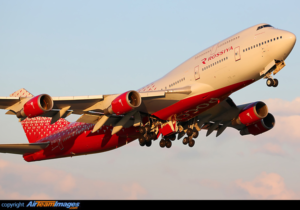 Boeing 747-446 Boeing 747-446