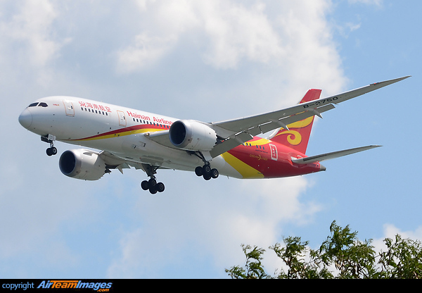 Boeing 787-8 Dreamliner Boeing 787-8 Dreamliner