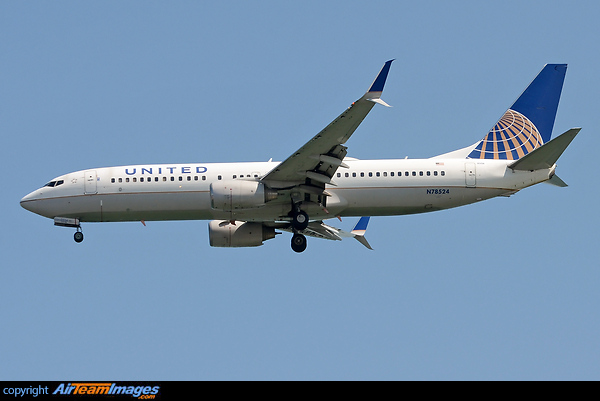 Boeing 737-824 Boeing 737-824