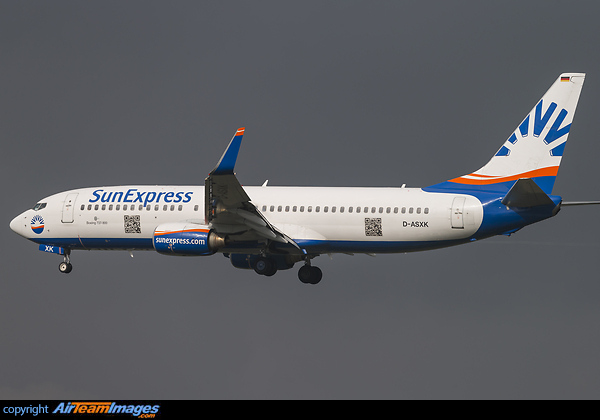 Boeing 737-86J Boeing 737-86J