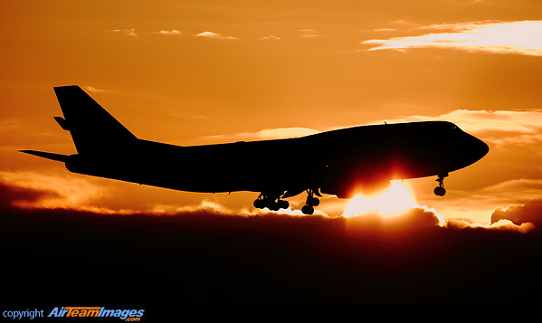 Boeing 747-406M Boeing 747-406M