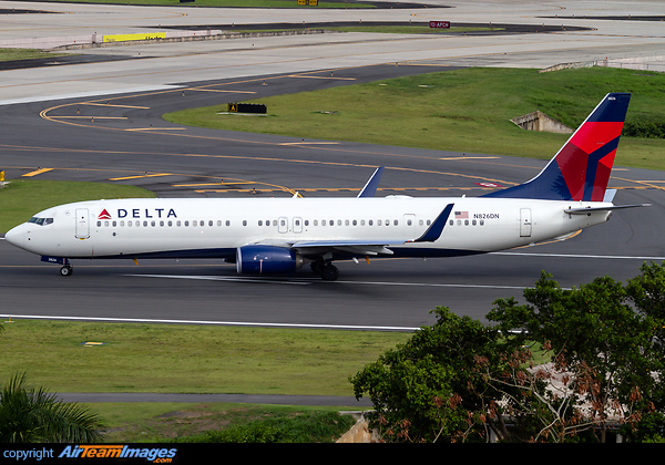 Boeing 737-932/ER Boeing 737-932/ER
