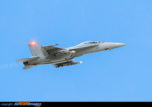 Boeing F/A-18F Super Hornet Boeing F/A-18F Super Hornet