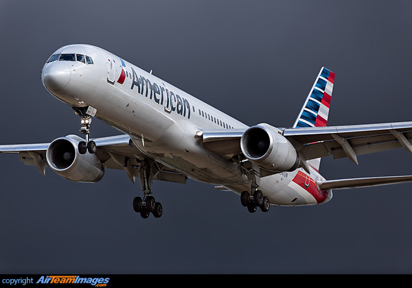 Boeing 757-2B7 Boeing 757-2B7