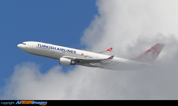 Airbus A330-203 Airbus A330-203