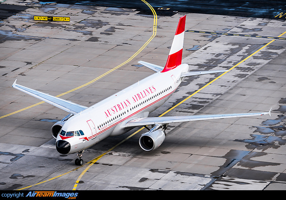 Airbus A320-214 Airbus A320-214