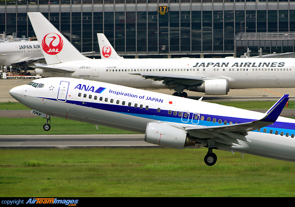 Boeing 737-881 Boeing 737-881