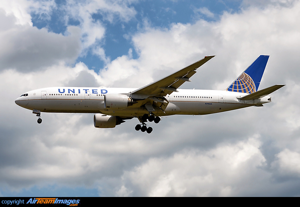 Boeing 777-222/ER Boeing 777-222/ER