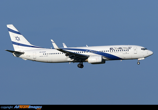 Boeing 737-8Q8 Boeing 737-8Q8