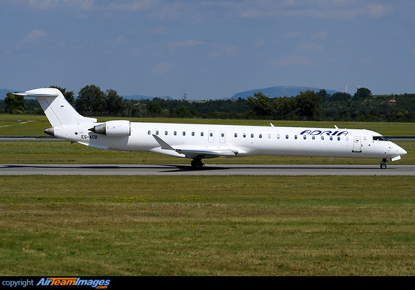 Bombardier CRJ-900 NextGen Bombardier CRJ-900 NextGen