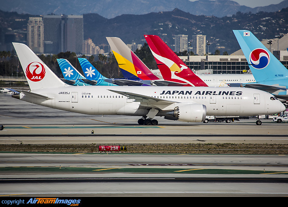 Boeing 787-8 Dreamliner Boeing 787-8 Dreamliner