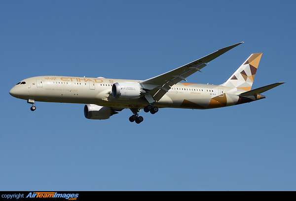 Boeing 787-9 Dreamliner Boeing 787-9 Dreamliner