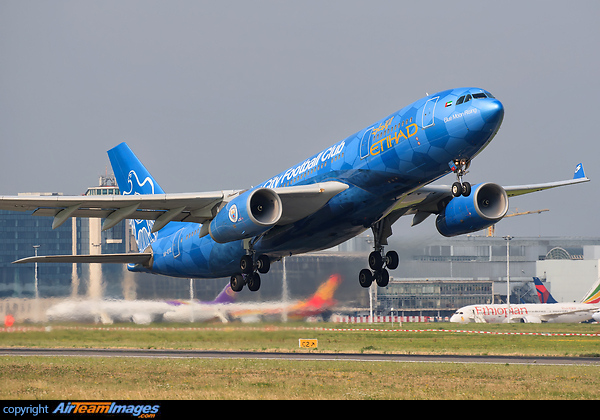Airbus A330-243 Airbus A330-243