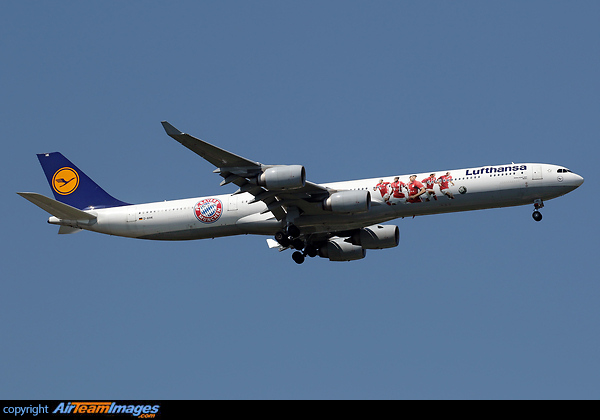 Airbus A340-642 Airbus A340-642