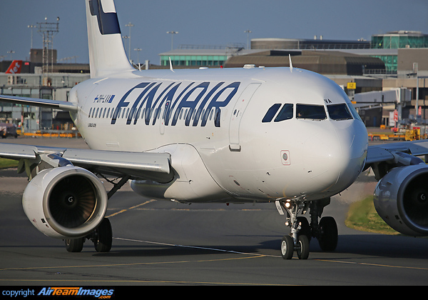Airbus A319-112 Airbus A319-112