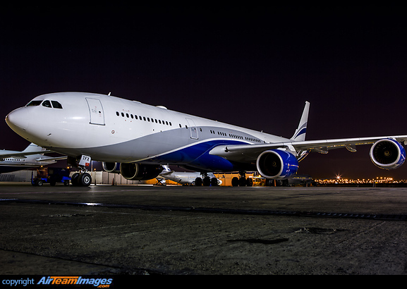 Airbus A340-542 Airbus A340-542