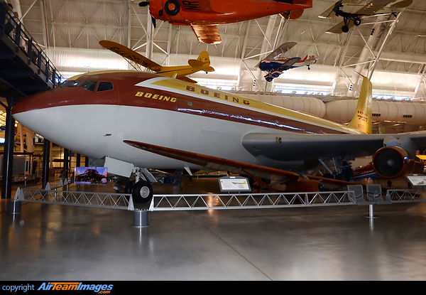 Boeing 367-80 Boeing 367-80