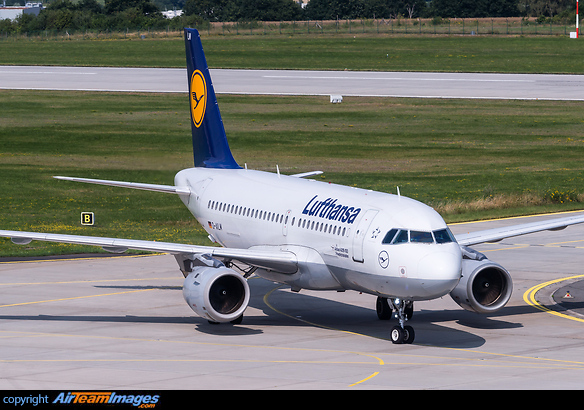 Airbus A319-114 Airbus A319-114