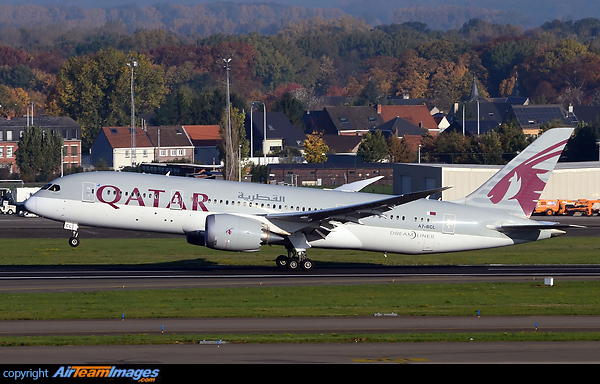 Boeing 787-8 Dreamliner Boeing 787-8 Dreamliner