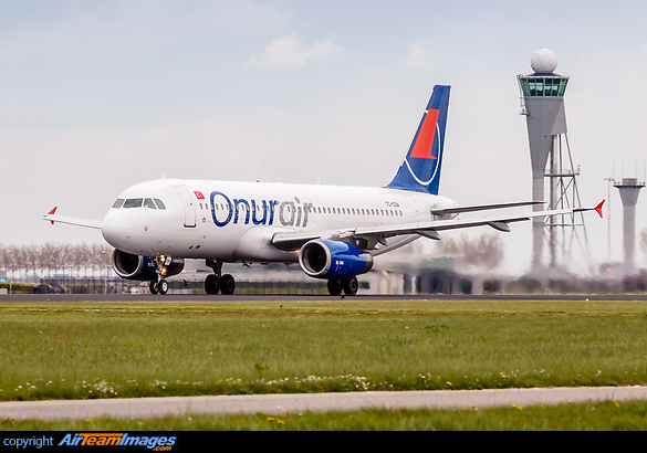 Airbus A320-232 Airbus A320-232