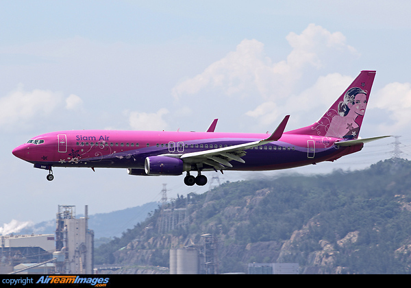 Boeing 737-86J Boeing 737-86J