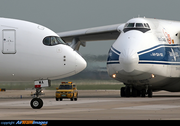 Airbus A350-941 Airbus A350-941
