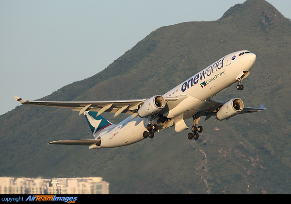 Airbus A330-343X Airbus A330-343X