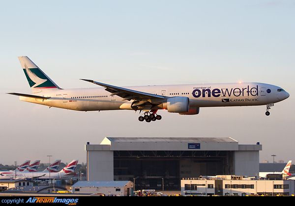 Boeing 777-367/ER Boeing 777-367/ER