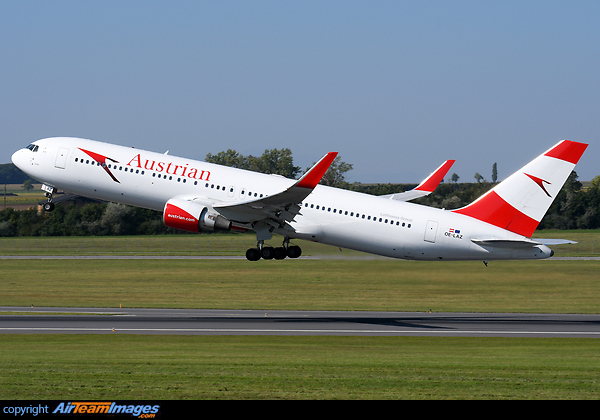 Boeing 767-3Z9/ER Boeing 767-3Z9/ER