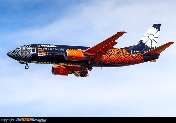 Boeing 737-3Q8 Boeing 737-3Q8