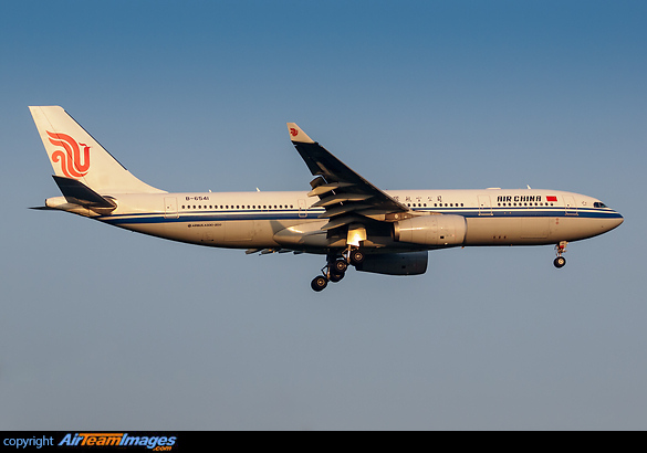 Airbus A330-243 Airbus A330-243