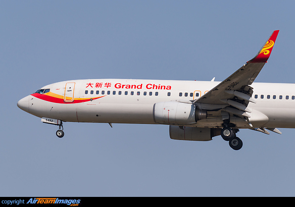 Boeing 737-84P Boeing 737-84P