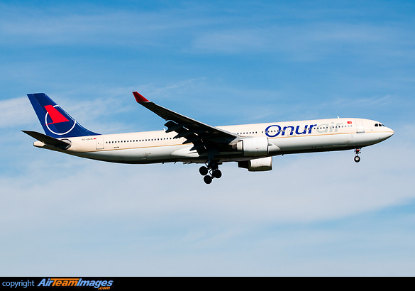 Airbus A330-321 Airbus A330-321