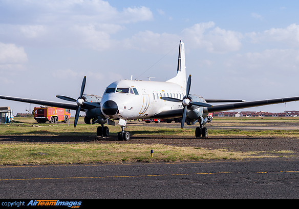 Hawker Siddeley HS-748 2B Hawker Siddeley HS-748 2B