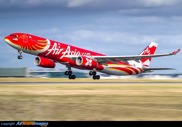 Airbus A330-343 Airbus A330-343