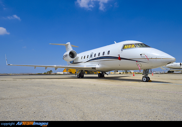 Bombardier Challenger 604 Bombardier Challenger 604