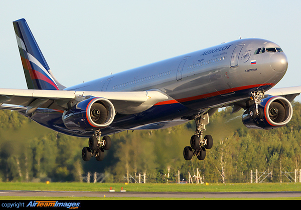 Airbus A330-343X Airbus A330-343X