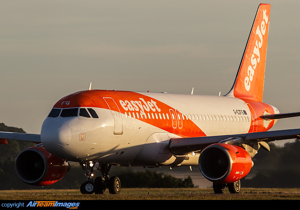 Early morning departure Airbus A319-111