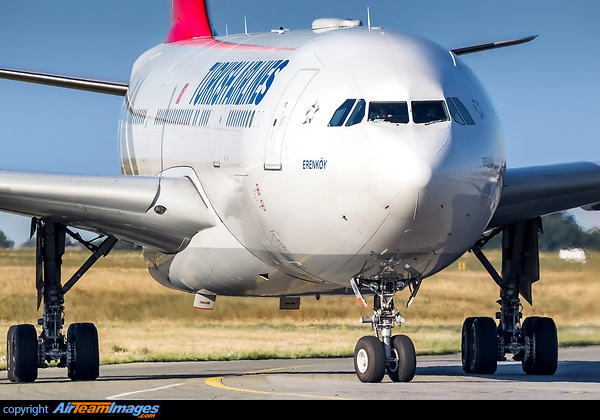 Airbus A330-202 Airbus A330-202
