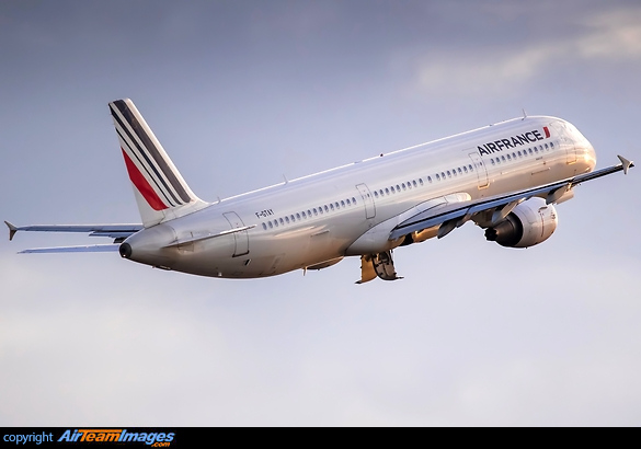 Airbus A321-212 Airbus A321-212