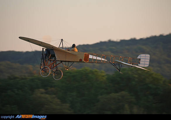 Bleriot XI Bleriot XI