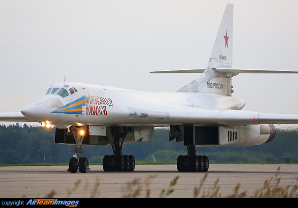 Tupolev Tu-160 Tupolev Tu-160
