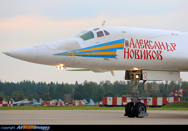 Tupolev Tu-160 Tupolev Tu-160