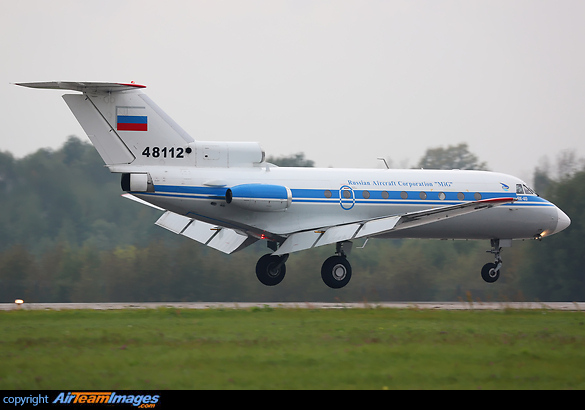 Yakovlev Yak-40 Yakovlev Yak-40
