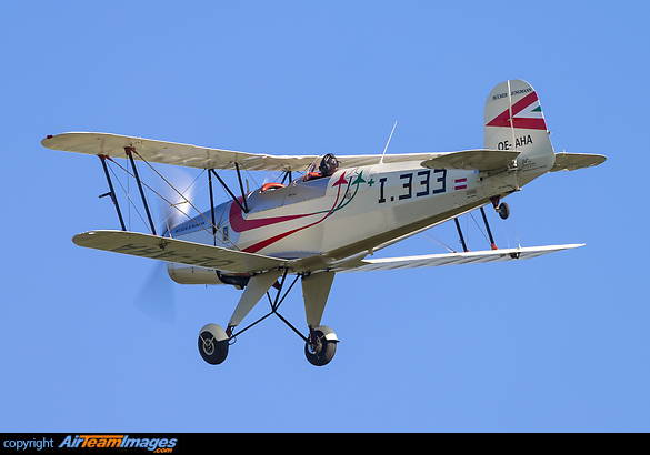 Bucker Bu-131 Jungmann