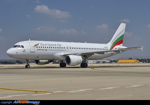 Airbus A320-214 Airbus A320-214