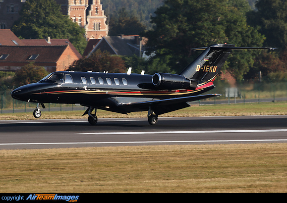 Cessna 525A CitationJet CJ2 Cessna 525A CitationJet CJ2