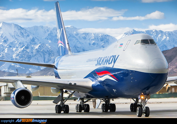 Boeing 747-4R7F/SCD Boeing 747-4R7F/SCD